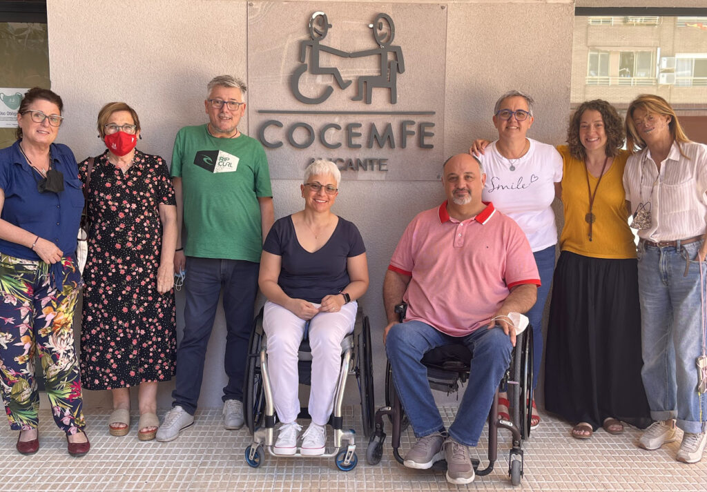 Reunión presencial de la Junta Directiva de COCEMFE Alicante